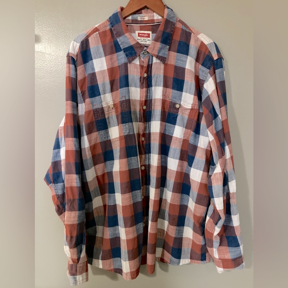 Wrangle button up long sleeve plaid shirt